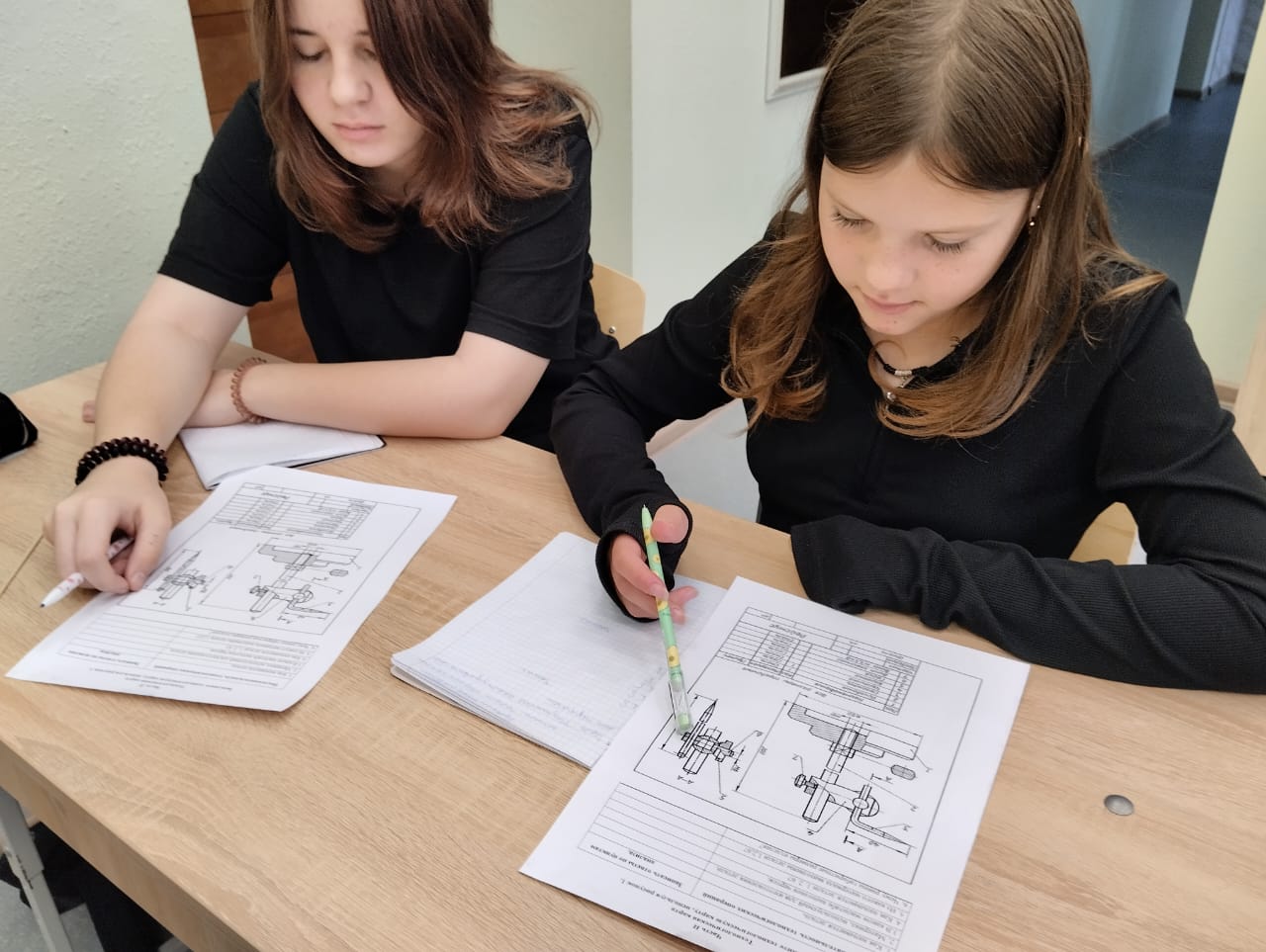 Конструкторская документация. Сборочный чертеж. Правила чтения сборочных чертежей. Практическая работа «Чтение сборочного чертежа».